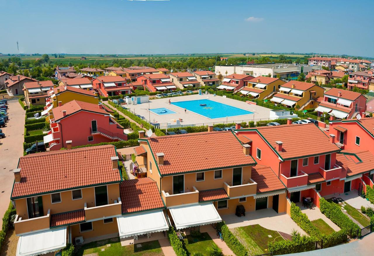 Villaggio Dei Fiori Caorle Exteriör bild